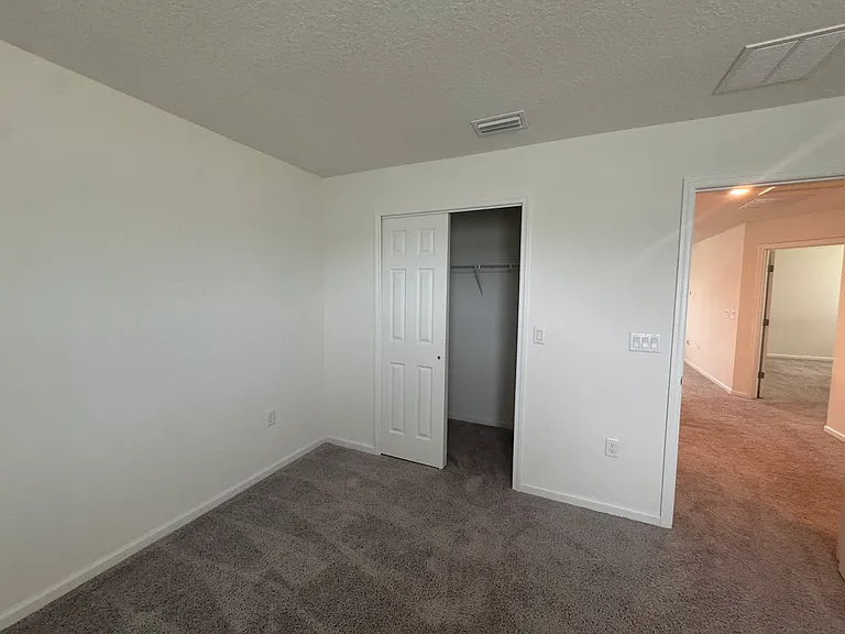 Santos Ln — Photo 8