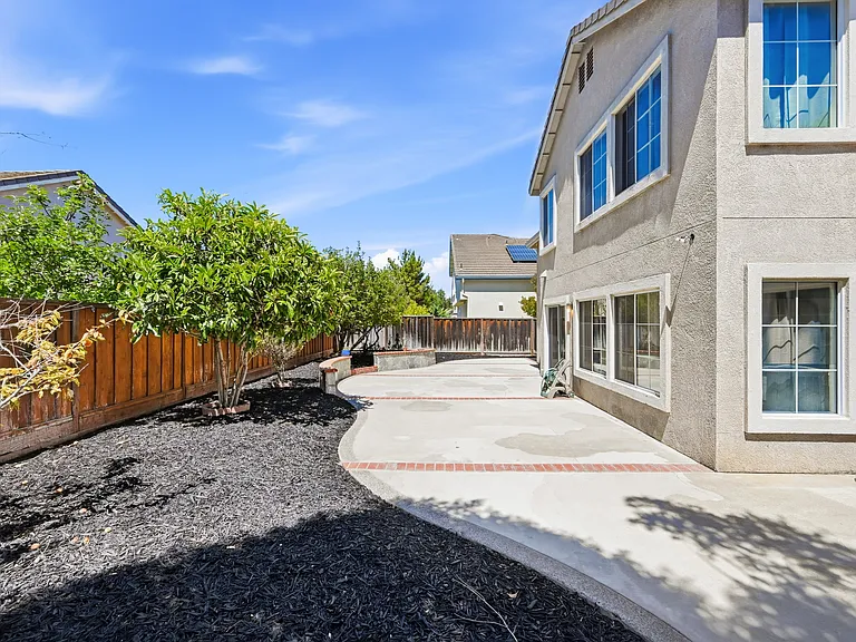 3779 Armour Ct — Photo 33