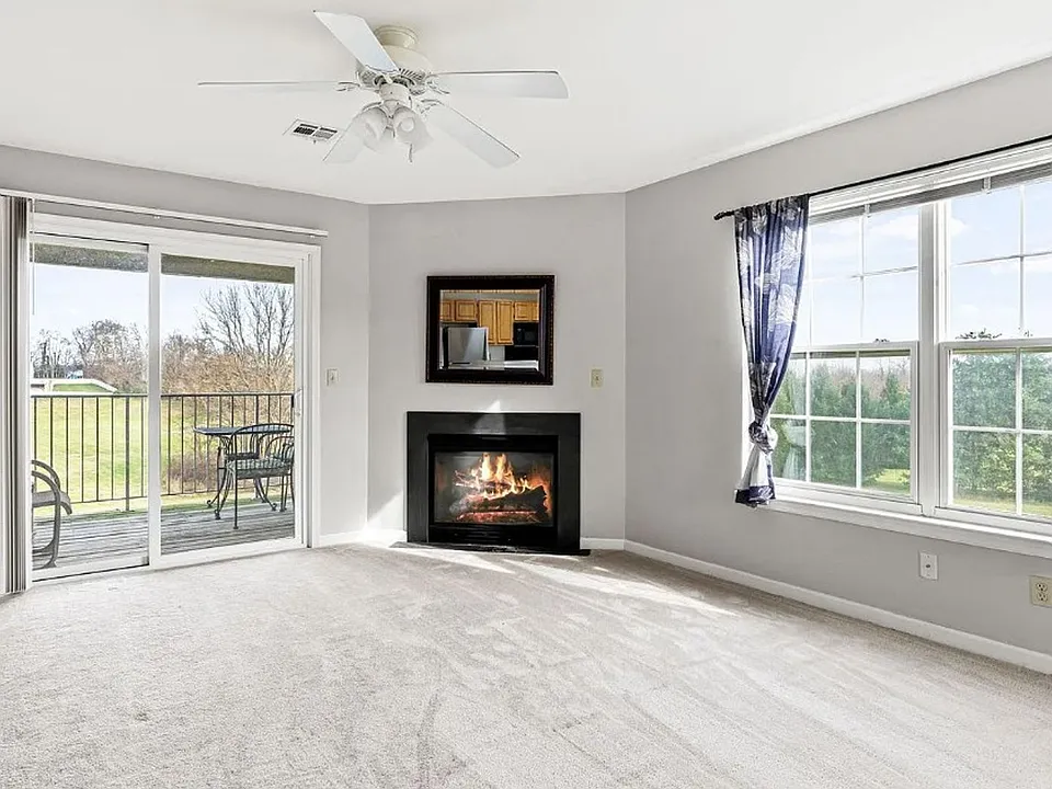 122 Sparrow Rd