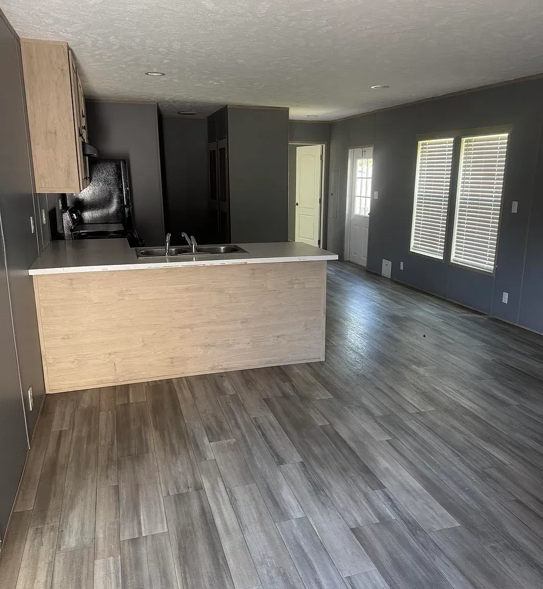 VR111 — Photo 1