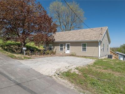 408 High St, Mound City, MO, 64470