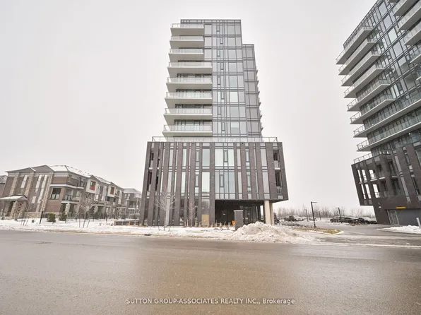 225 Veterans Dr #810, Brampton, ON L7A 4S6