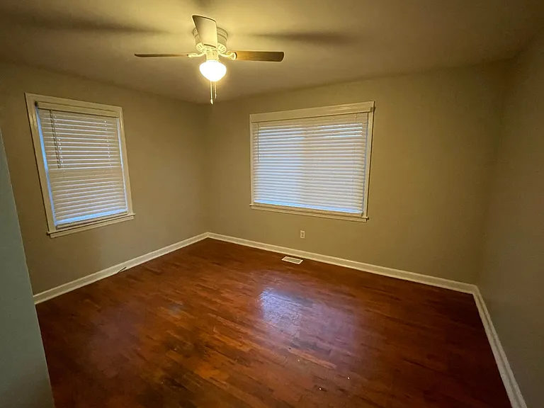 1312 E Harper Ave — Photo 11
