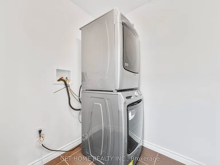 541 Starwood Dr #UPPER — Photo 21