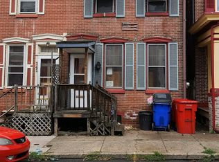 345 1/2 Chestnut St, Pottstown, PA 19464