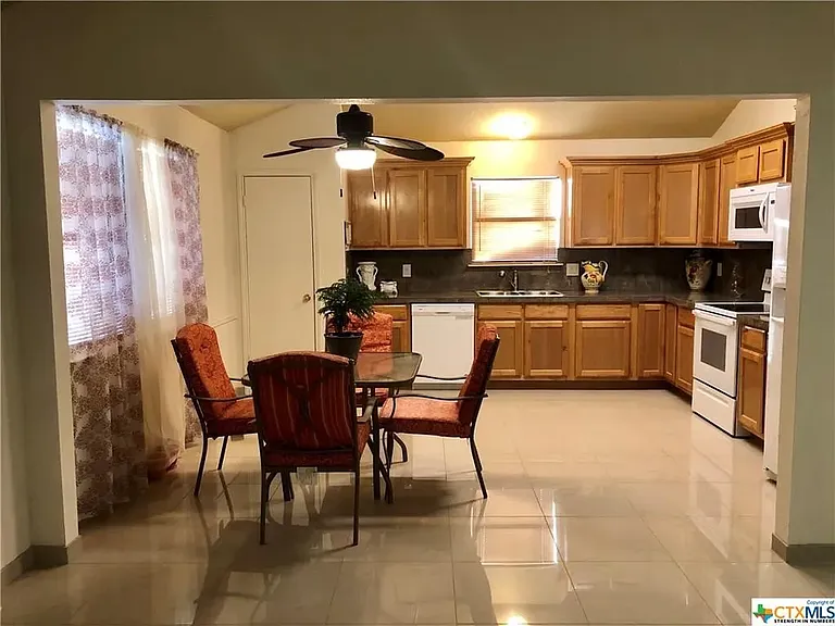 8615 Hogan Rd — Photo 8