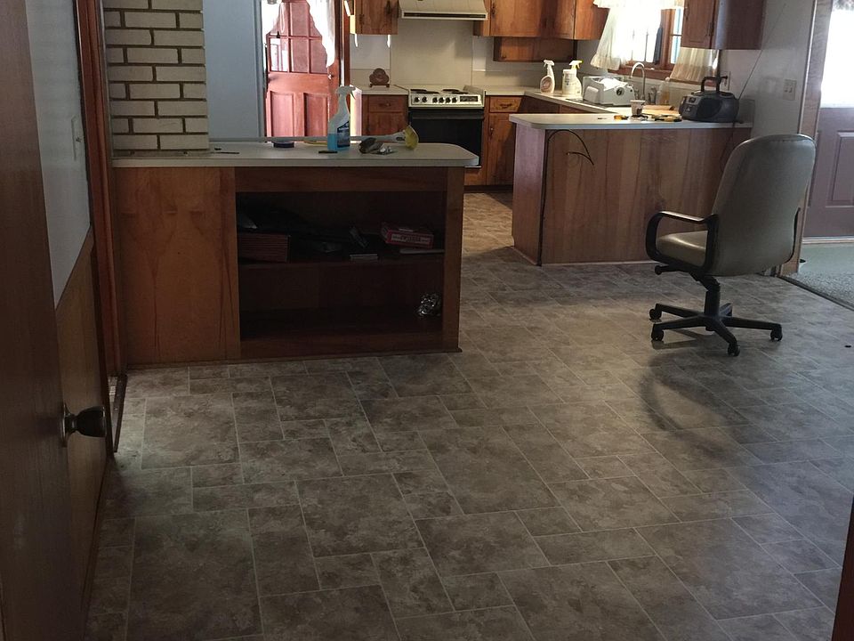 2nd image of 5042 Poole St