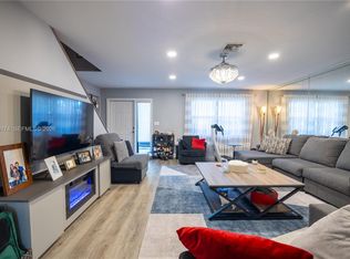 Villager Townhomes, Pompano Beach, FL 33064