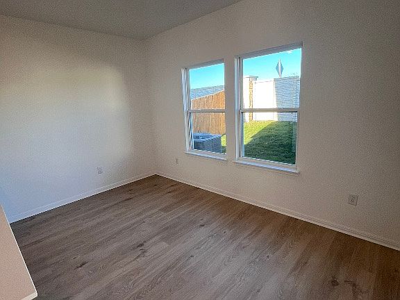 3rd image of 417 Lake Sweetwater Ln #417