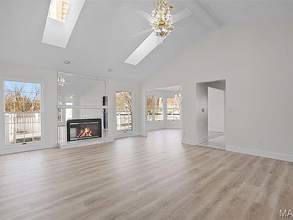 4th image of 2060 Lost Meadow Dr