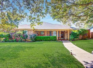 6828 Fair Meadows Dr, North Richland Hills, TX 76182