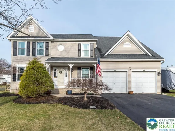 1241 Cobblestone Dr, Quakertown, PA 18951