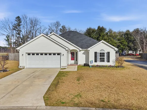 803 Golden Eagle Dr., Conway, SC 29527