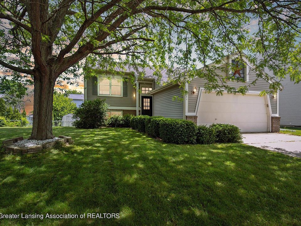 1st image of 12741 Houghton Dr