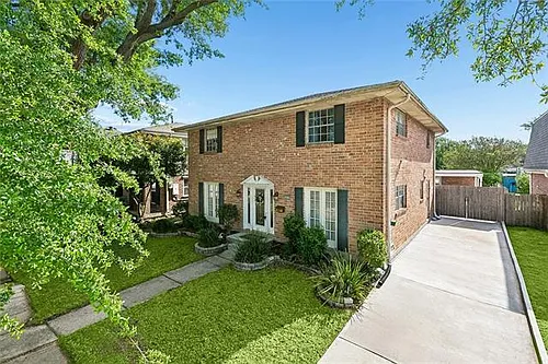 3605 Wanda Lynn Dr Photo 1