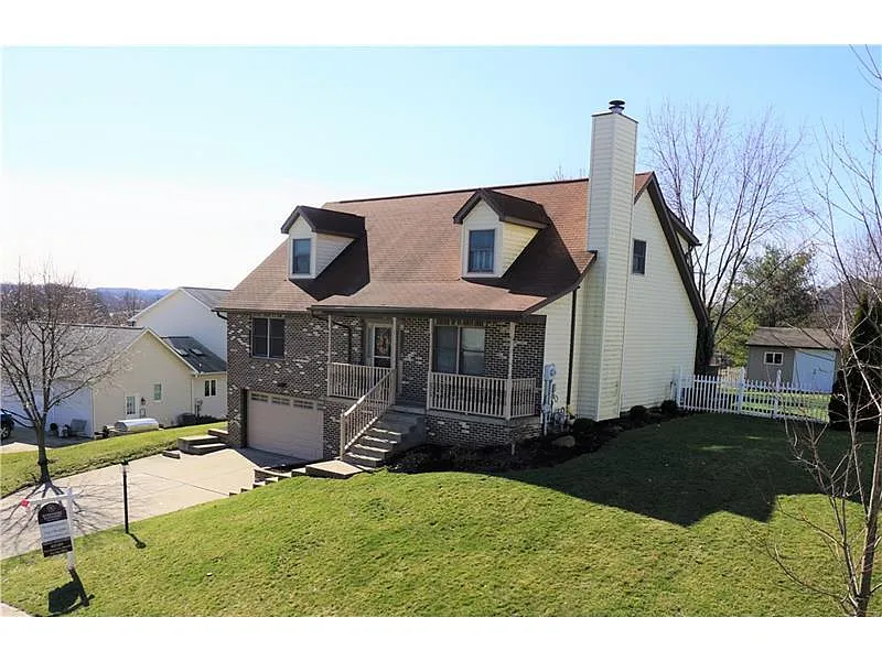 173 Maple Glen Dr photo 1