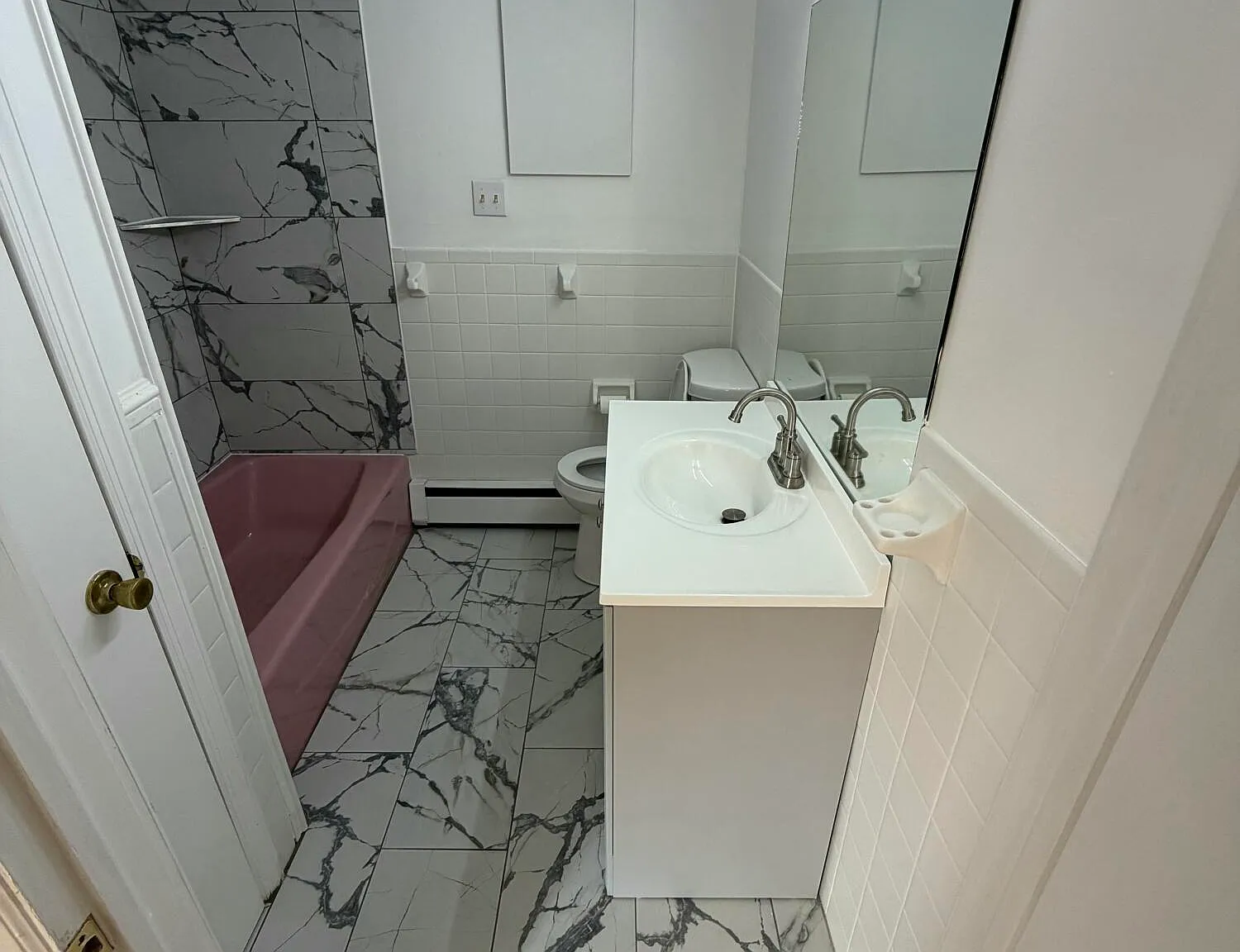 2 bed, 1.0 bath, 800 sqft, $1,250 — Photo 3