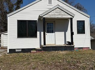 108 Olive St, Anna, IL 62906