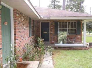 228 E Saint Mary Dr, Covington, LA 70433