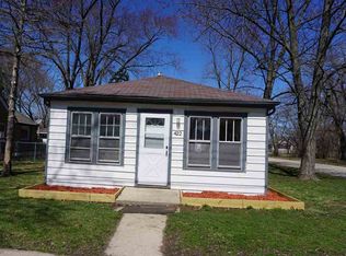 422 Fitch Rd, Rockford, IL 61109