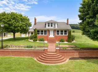 1114 Bledsoe Creek Road, Sparta, NC 28675