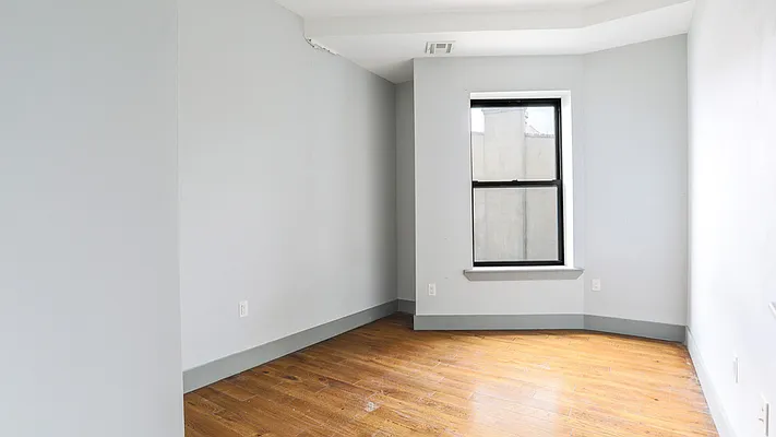 Rented by Nooklyn NYC LLC | media 19
