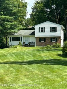 48 Kensington Drive, Hopewell Junction, NY, 12533