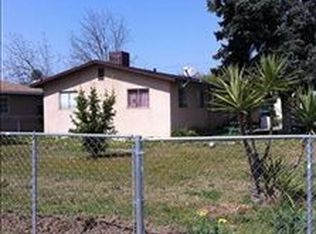 1805 N Conyer St, Visalia, CA 93291