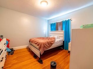 110 Burnside St #110, Cranston, RI 02910