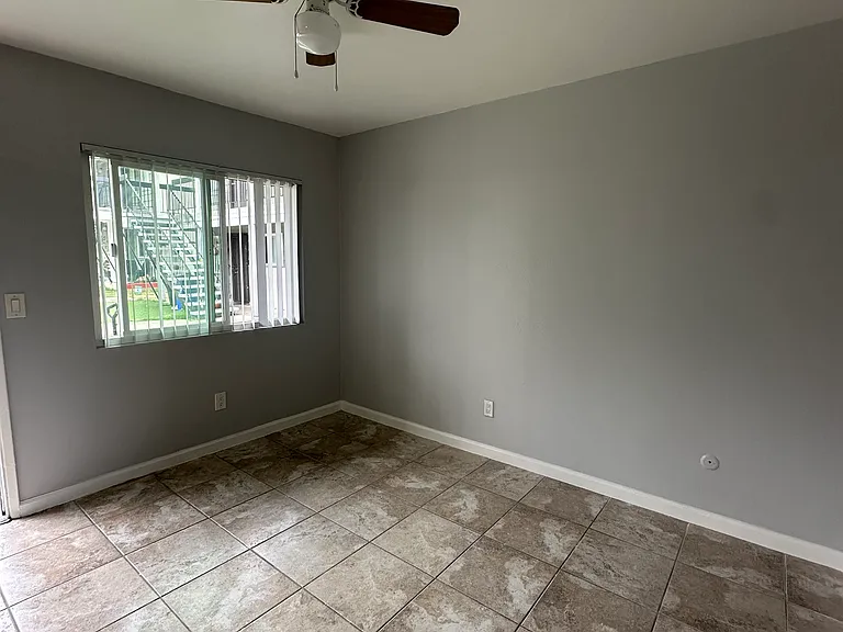 Vista Hermosa Apartments — Photo 13