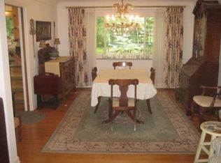 240 Hilltop Ln, Cincinnati, OH 45215