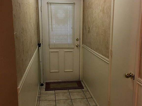 4th image of 5613 Bogota Dr
