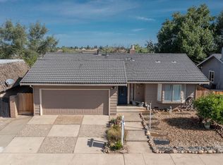 549 Del Rio Cir, Oakdale, CA 95361
