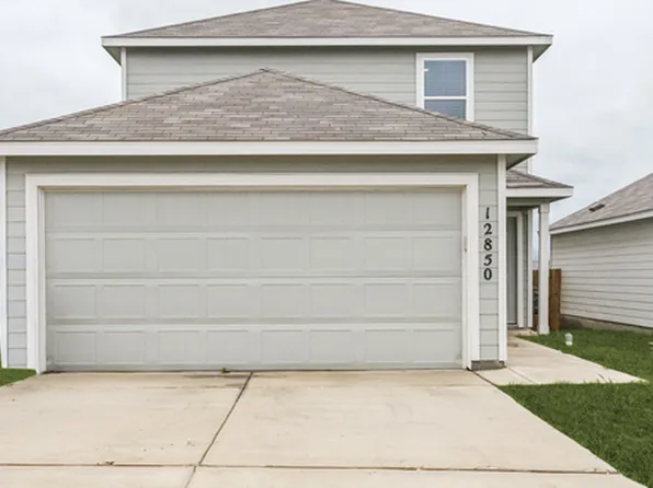 12850 Ratcliff Lake St, Saint Hedwig, TX