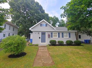 28 Dudley St, Manchester, CT 06040