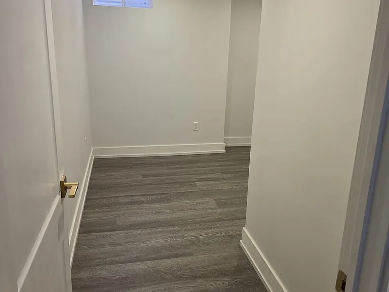 3 Appleaire Cres #BASEMENT — Photo 7
