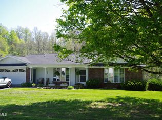 15502 Cedar Creek Rd, Meadowview, VA 24361