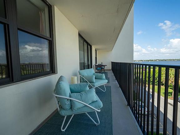 3rd image of 3460 S Ocean Blvd #3110