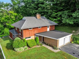 5036 Merlau Rd, East Aurora, NY 14052