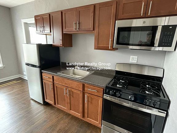 3rd image of 1234 W Loyola Ave #310