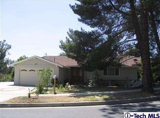 10749 Sevenhills Dr, Tujunga, CA 91042