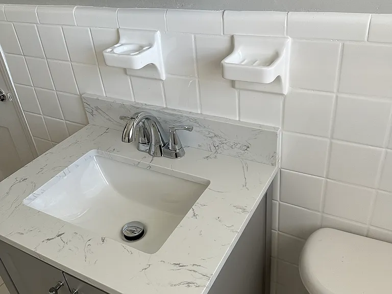 120 Cox Ave #3 — Photo 5