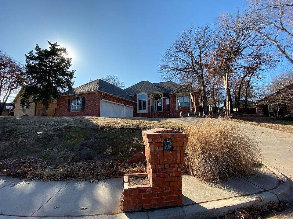 1st image of 605 Joni Deanne Ct