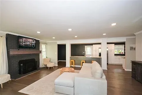 Vanguard Cir SW — Photo 8