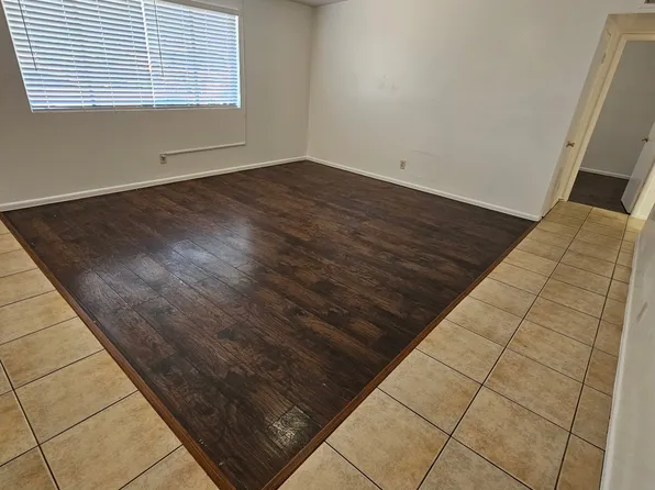 1615 E Clover APT D, Mesa, AZ 85203