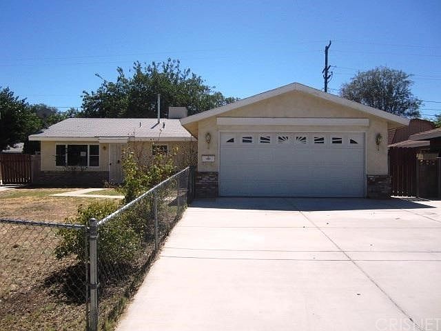 1st image of 414 E Avenue J14