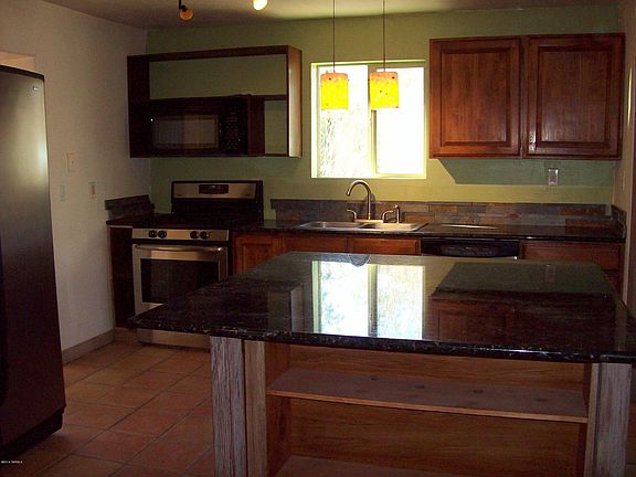5th image of 1011 W Sonora St