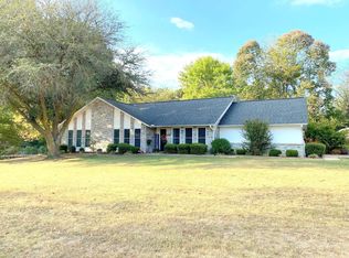 102 Westwood Dr, De Queen, AR 71832