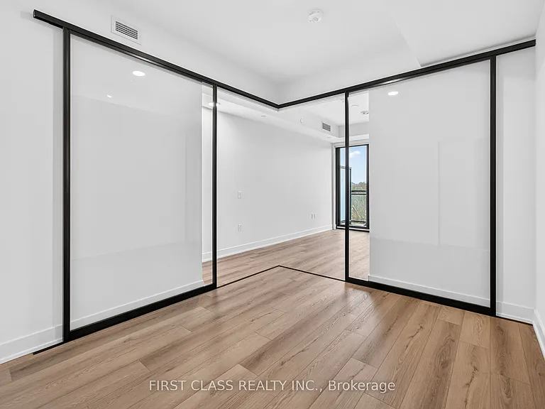 758 Dovercourt Rd #612 — Photo 18