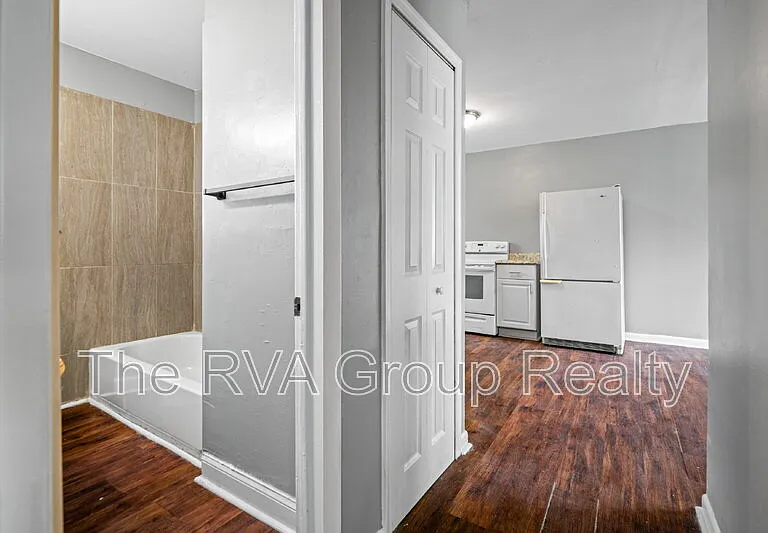 1528 Lincoln St — Photo 18